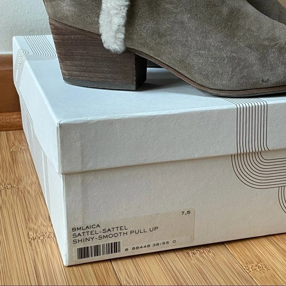 Belle by Sigerson Morrison Laica Gray Suede  Faux Fur Lined Booties size 7.5B - Picture 3 of 16